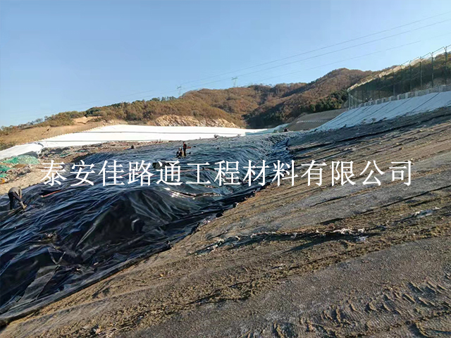 垃圾填埋場防滲膜施工細(xì)節(jié)須掌握了解 垃圾填埋場防滲膜施工細(xì)節(jié)須掌握了解