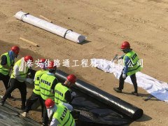 垃圾填埋場防滲土工膜 “起皺” 危機(jī)！5大誘因